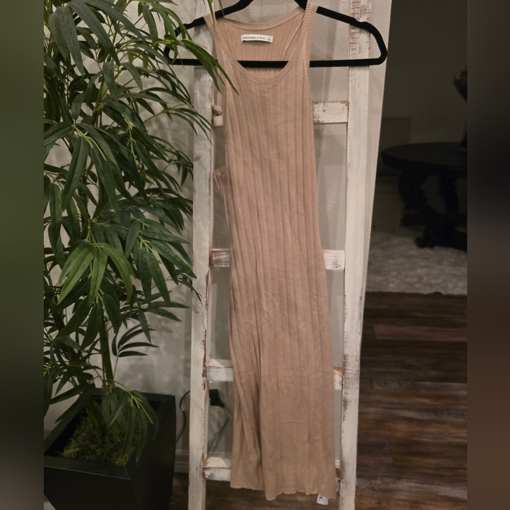 Abercrombie and Fitch maxi racerback dress size S